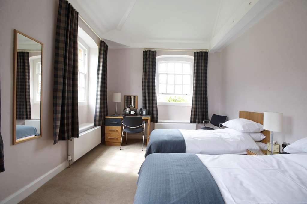 Chicheley Hall Habitación foto