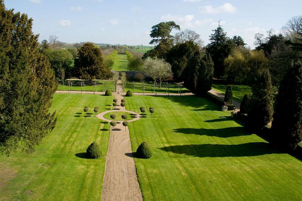 Chicheley Hall Exterior foto